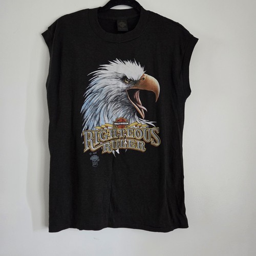 Shirt vintage emblema - emblema, 3d
